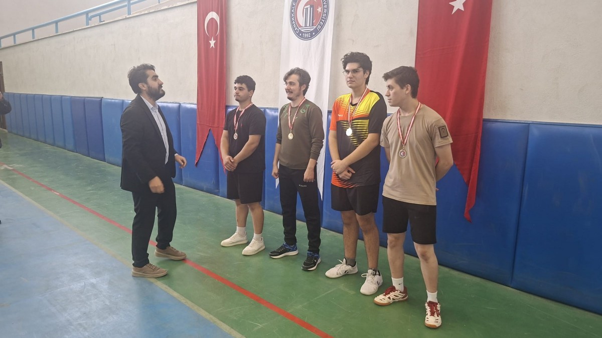 ÇOMÜ’de Raketler Yarıştı: 
