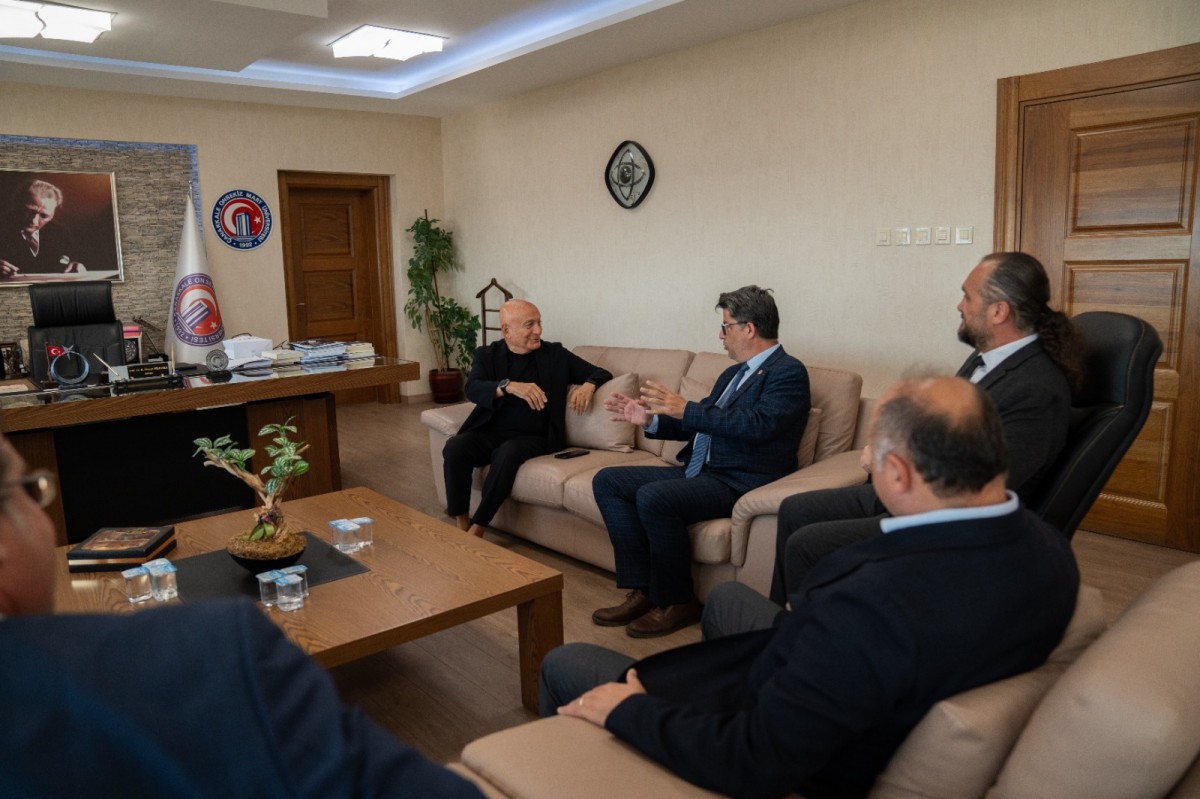 Dardanel, ÇOMÜ Kadın Voleybol Takımı’nın Ana Sponsoru Oldu fotoğraf 1