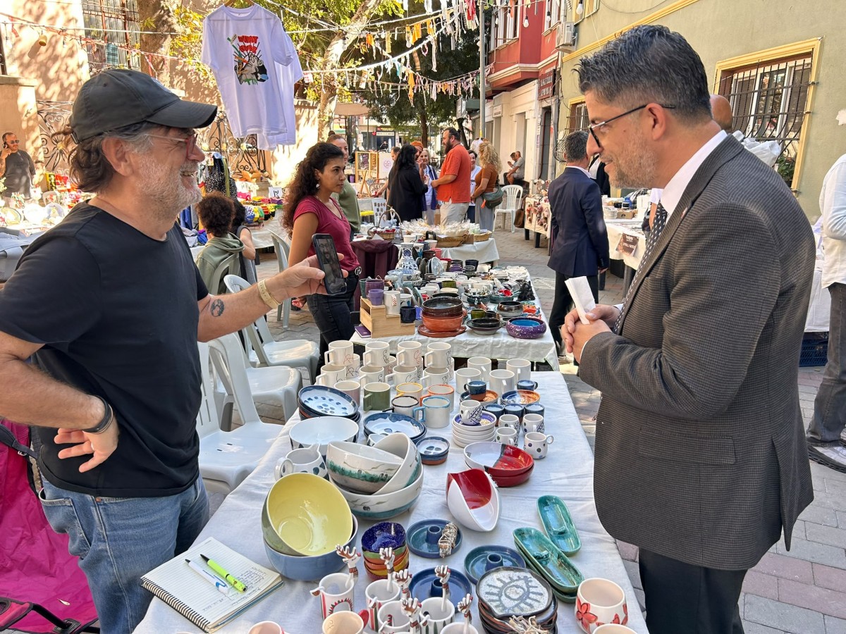 Rektör Erenoğlu Fevzipaşa Mahallesi’nde Vatandaşlarla Bir Araya Geldi fotoğraf 10