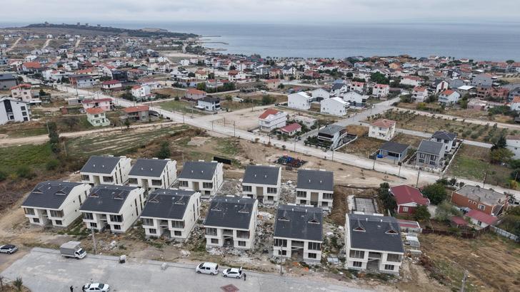 Biga'da konut ve ticari iş yerleri müzayedeyle satışa sunulacak