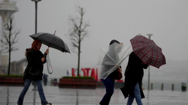 Meteoroloji'den İstanbul dahil 20 ile sarı kodlu uyarı! Sağanak ve fırtına geliyor