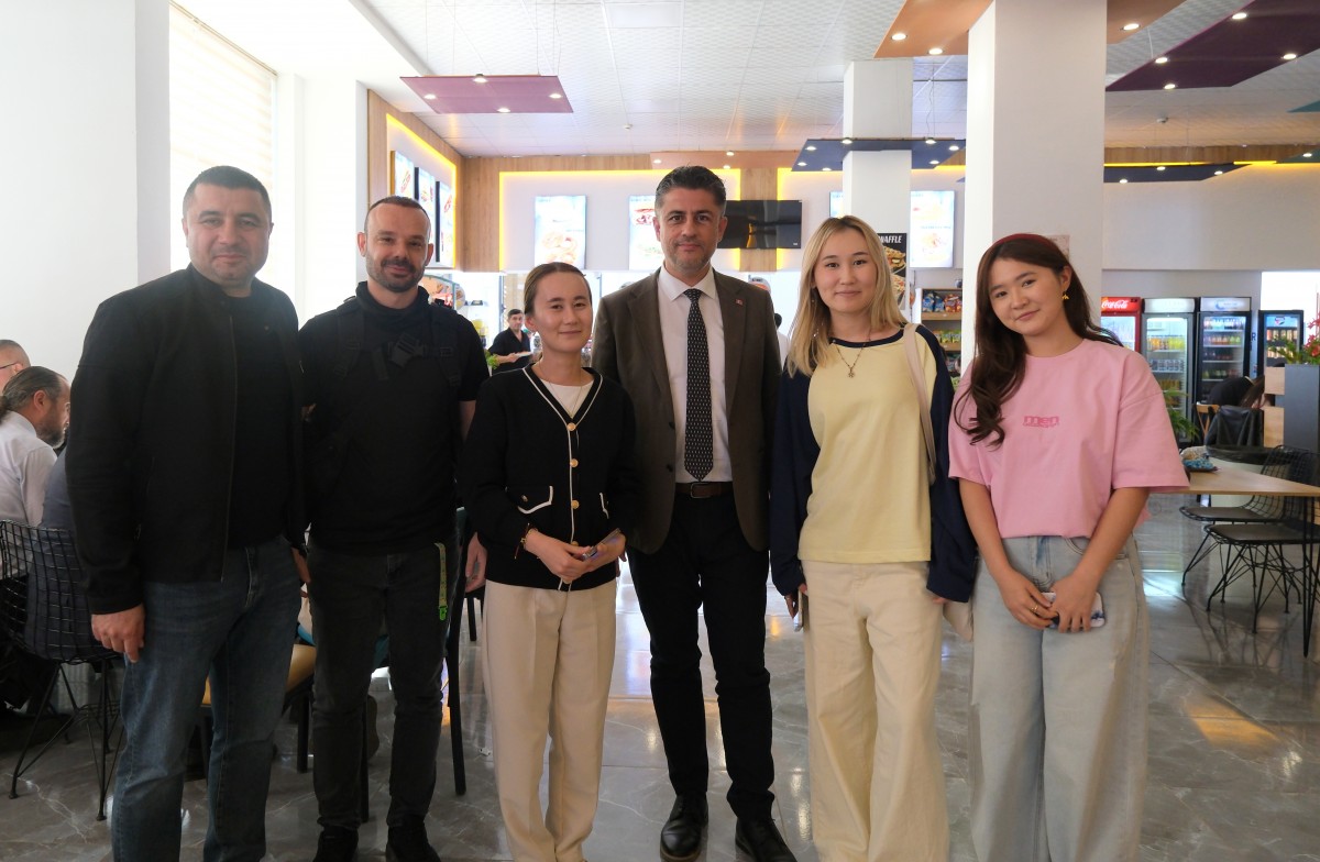 ÇOMÜ Eğitim Fakültesinde İlia Cafe Kantin Hizmete Açıldı fotoğraf 8
