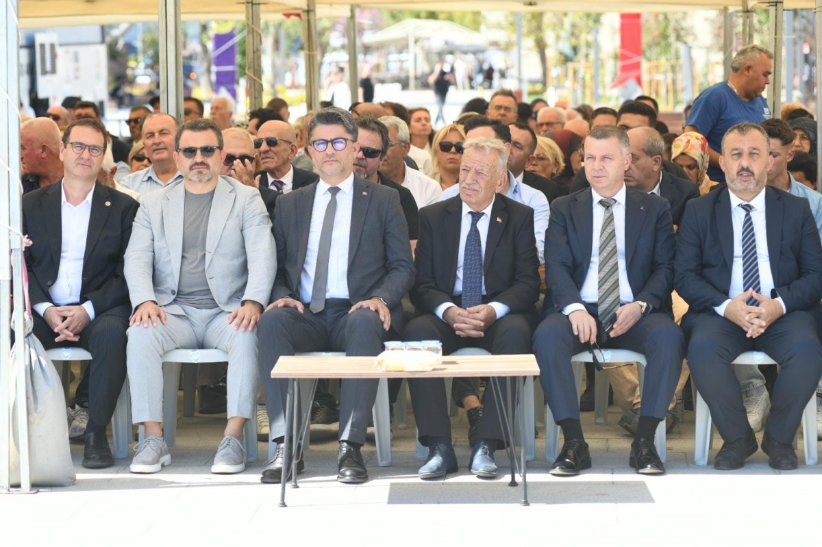 Ahilik Haftası Kutlamaları Çanakkale’de Başladı: ÇOMÜ, Geleceğin Usta ve Zanaatkârlarına Öncülük Ediyor fotoğraf 3