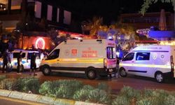 Kafeye silahlı saldırı: 3 kişi öldü 4 şüpheli yakalandı (Video)