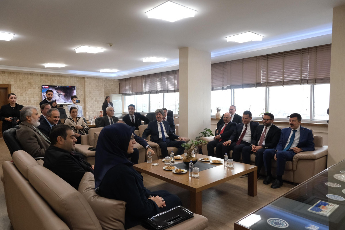 ÇOMÜ Ev Sahipliğinde Gerçekleştirilen ÜAK Yönetim Kurulu Toplantısı İle Türkiye Yükseköğretiminin Kalbi Çanakkale’de Attı fotoğraf 3