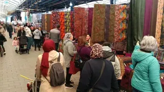 Bayramlıklar pazardan