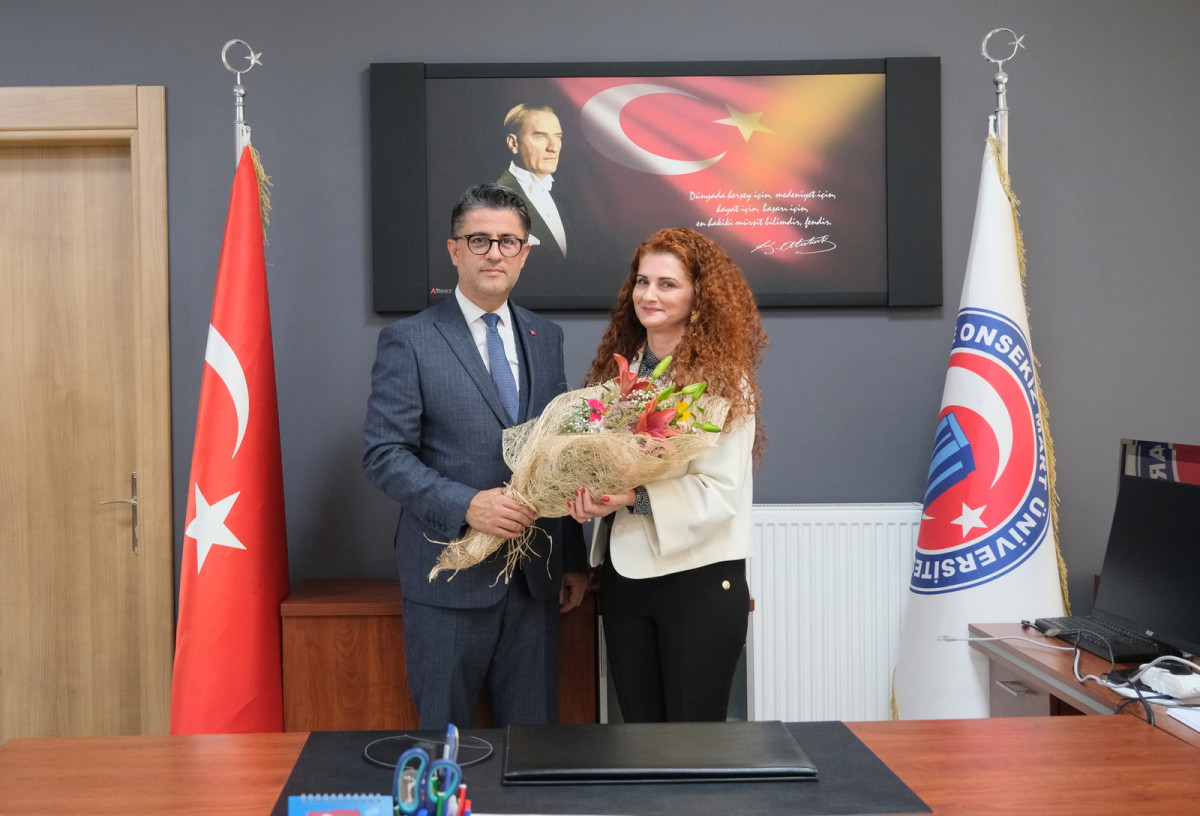 ÇOMÜ Lisansüstü Eğitim Enstitüsünde Görev Devir Teslimi Gerçekleştirildi fotoğraf 2