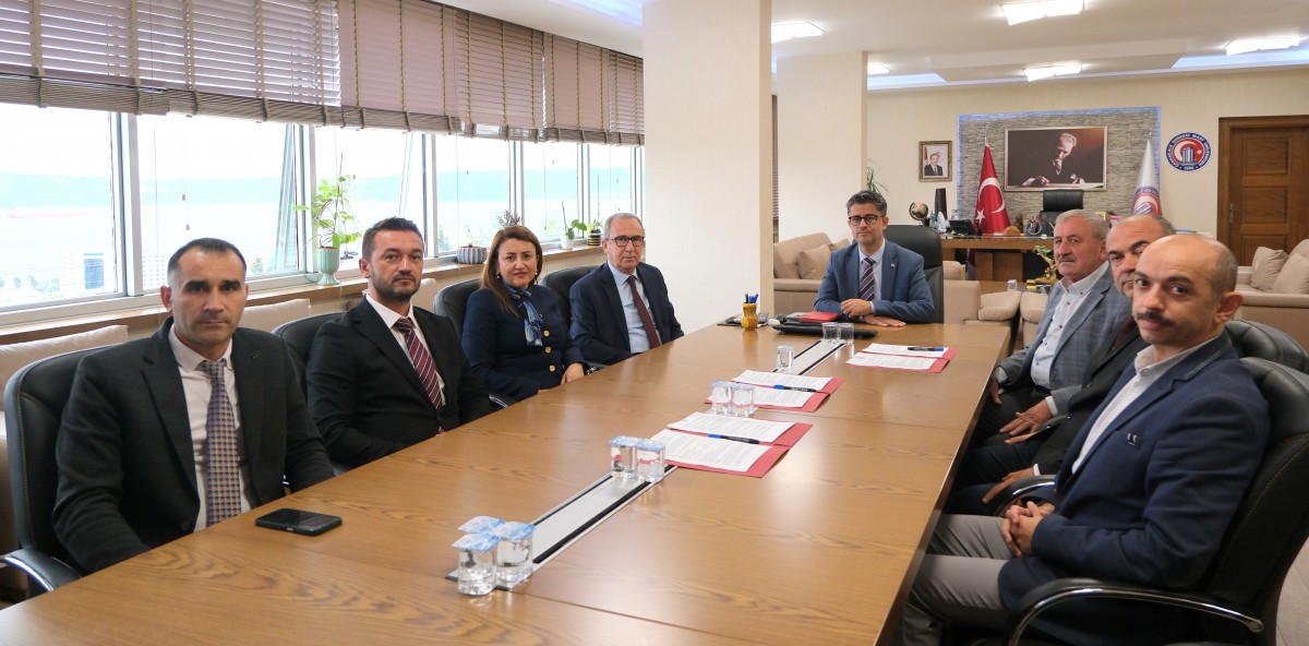 ÇOMÜ ile Biga OSB Arasında Eğitim-Öğretim İş Birliği Protokolü İmzalandı fotoğraf 1