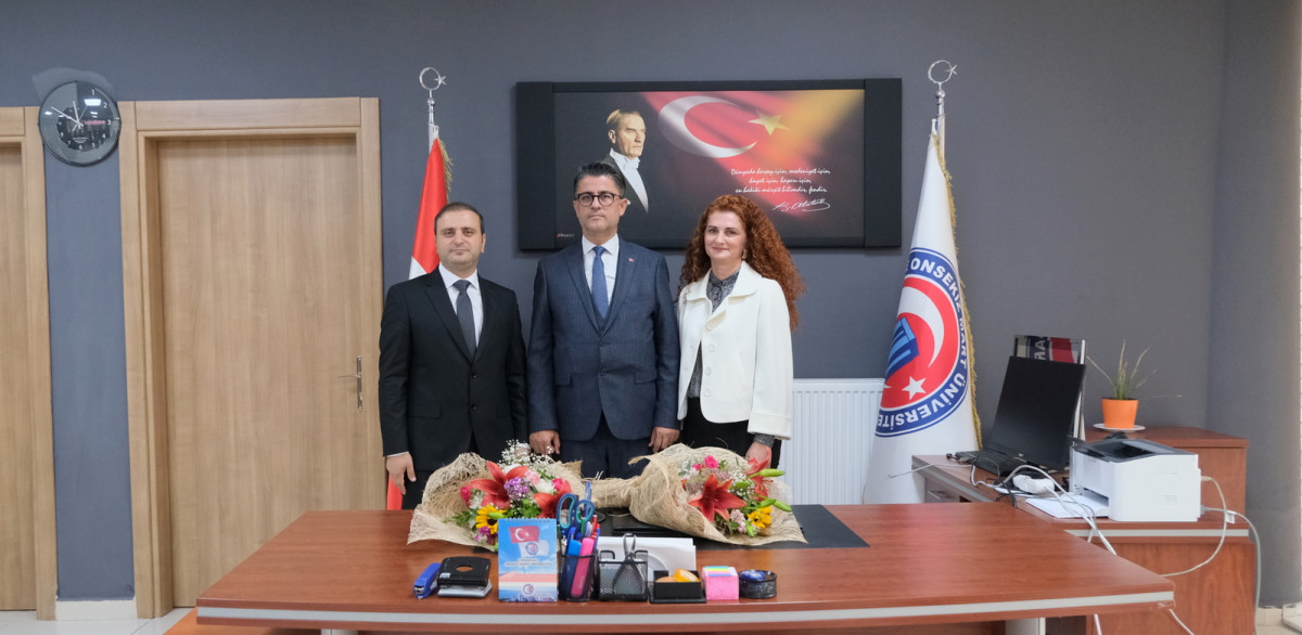 ÇOMÜ Lisansüstü Eğitim Enstitüsünde Görev Devir Teslimi Gerçekleştirildi fotoğraf 1