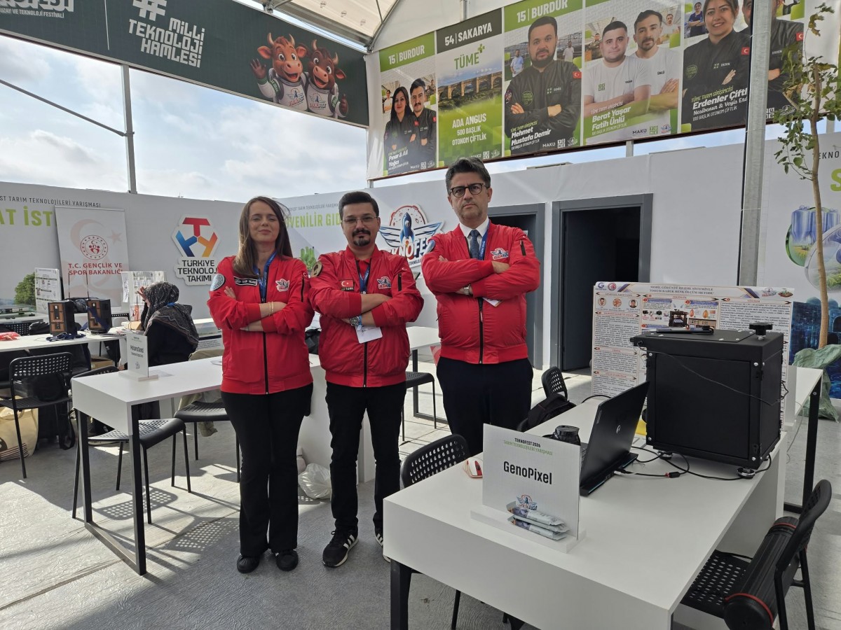 ÇOMÜ Gençliği TEKNOFEST Güneydoğu’da Geleceğin Tarım Teknolojilerini İnşa Ediyor! fotoğraf 2