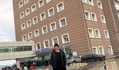 Kalp krizi tedavisi gören Cem Yılmaz, ÇOMÜ Hastanesi'ne kontrol için geldi