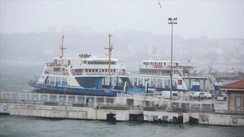 Çanakkale'de feribot seferleri iptal edildi - Resim : 3