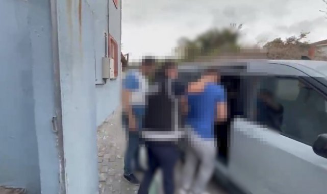 2026/09/canakkale39de-organize-suc-orgutu-cokertildi-8-gozalti_4.jpg