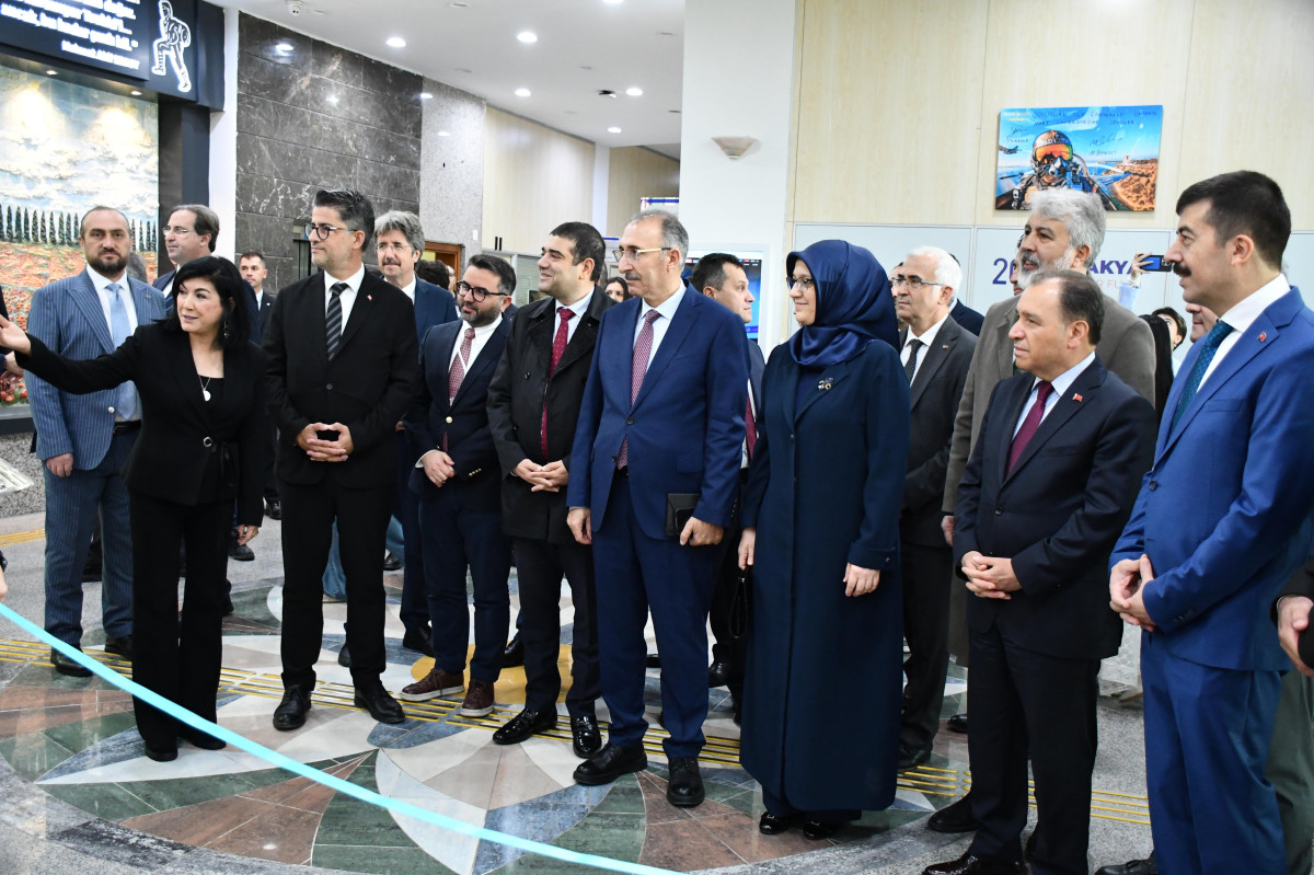 ÇOMÜ Ev Sahipliğinde Gerçekleştirilen ÜAK Yönetim Kurulu Toplantısı İle Türkiye Yükseköğretiminin Kalbi Çanakkale’de Attı fotoğraf 1