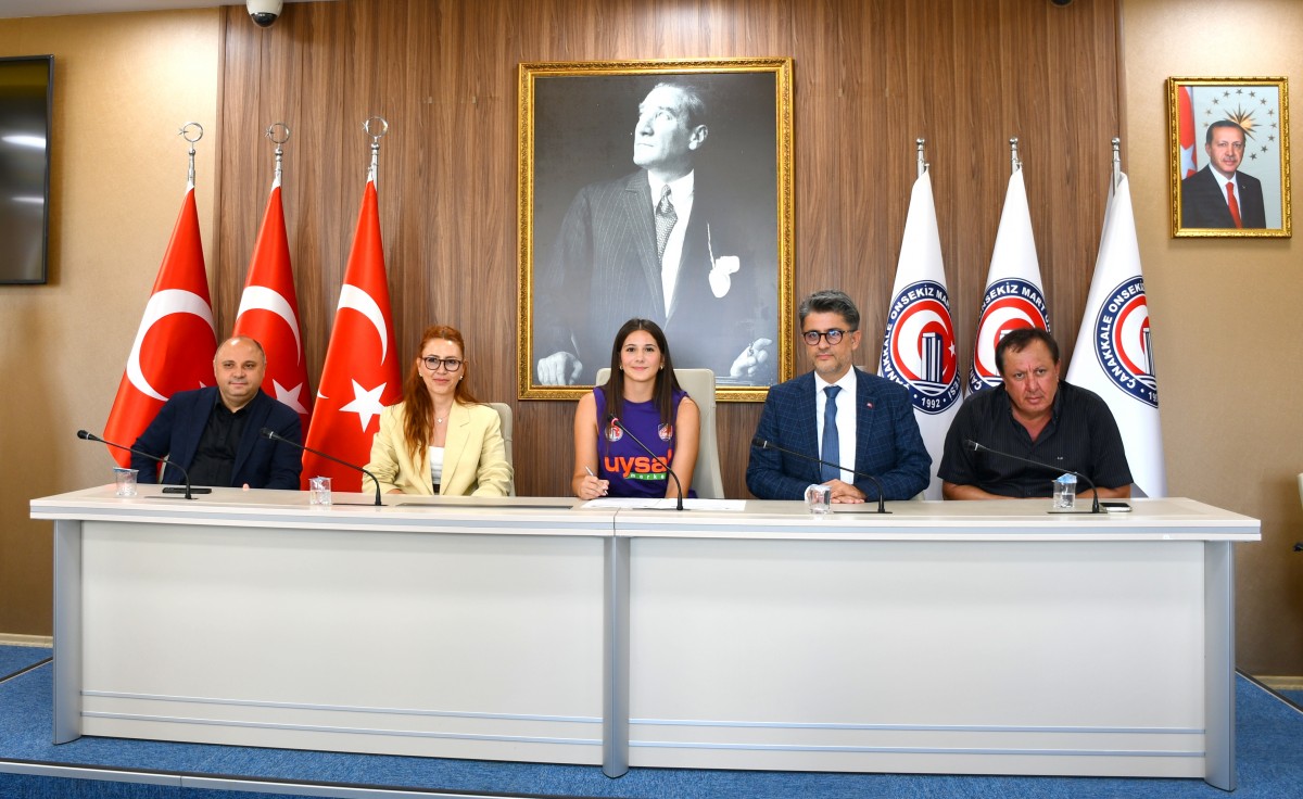 ÇOMÜ Kadın Voleybol Takımı Tarihinde İlk Kez 2. Lig’de fotoğraf 8