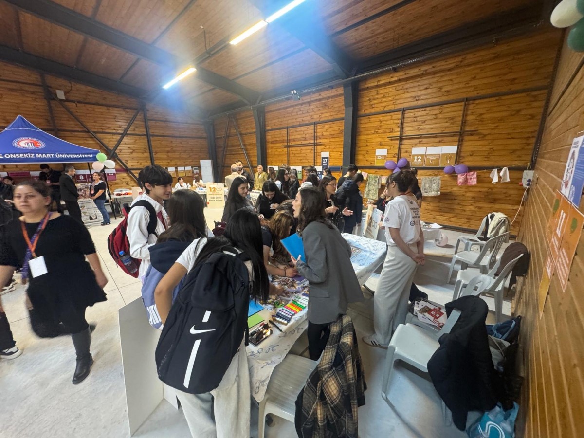 ÇOMÜ’de TÜBİTAK 4007 Bilimfest “Sürdürülebilir Yaşam İçin STEAM: 17 Hedef 1 Gelecek” Gerçekleştirildi fotoğraf 17