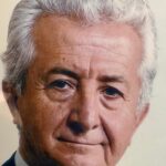 Gazeteci ve yazar Orhan Karaveli hayatını kaybetti