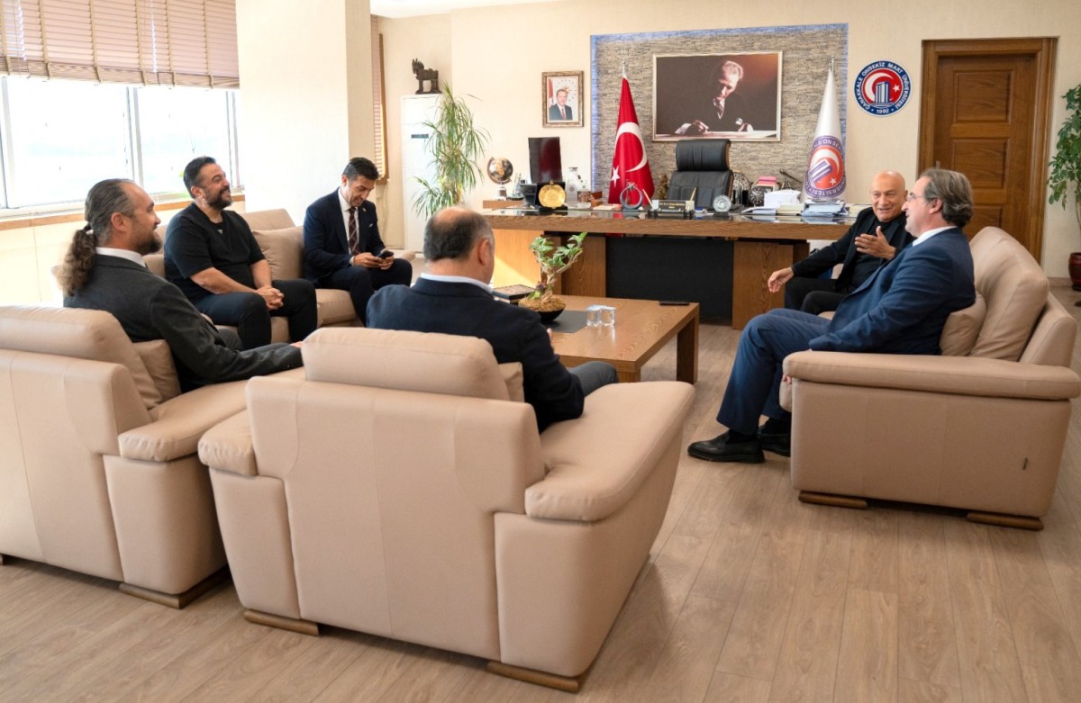 Dardanel, ÇOMÜ Kadın Voleybol Takımı’nın Ana Sponsoru Oldu fotoğraf 2