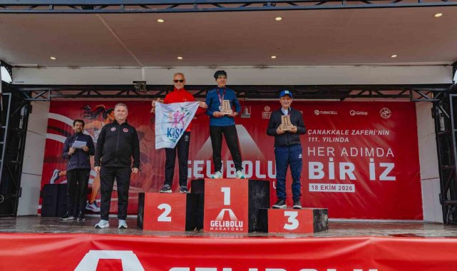 2026/10/tarihi-alan39da-duzenlenen-uluslararasi-gelibolu-maratonu-sona-erdi_5.jpg