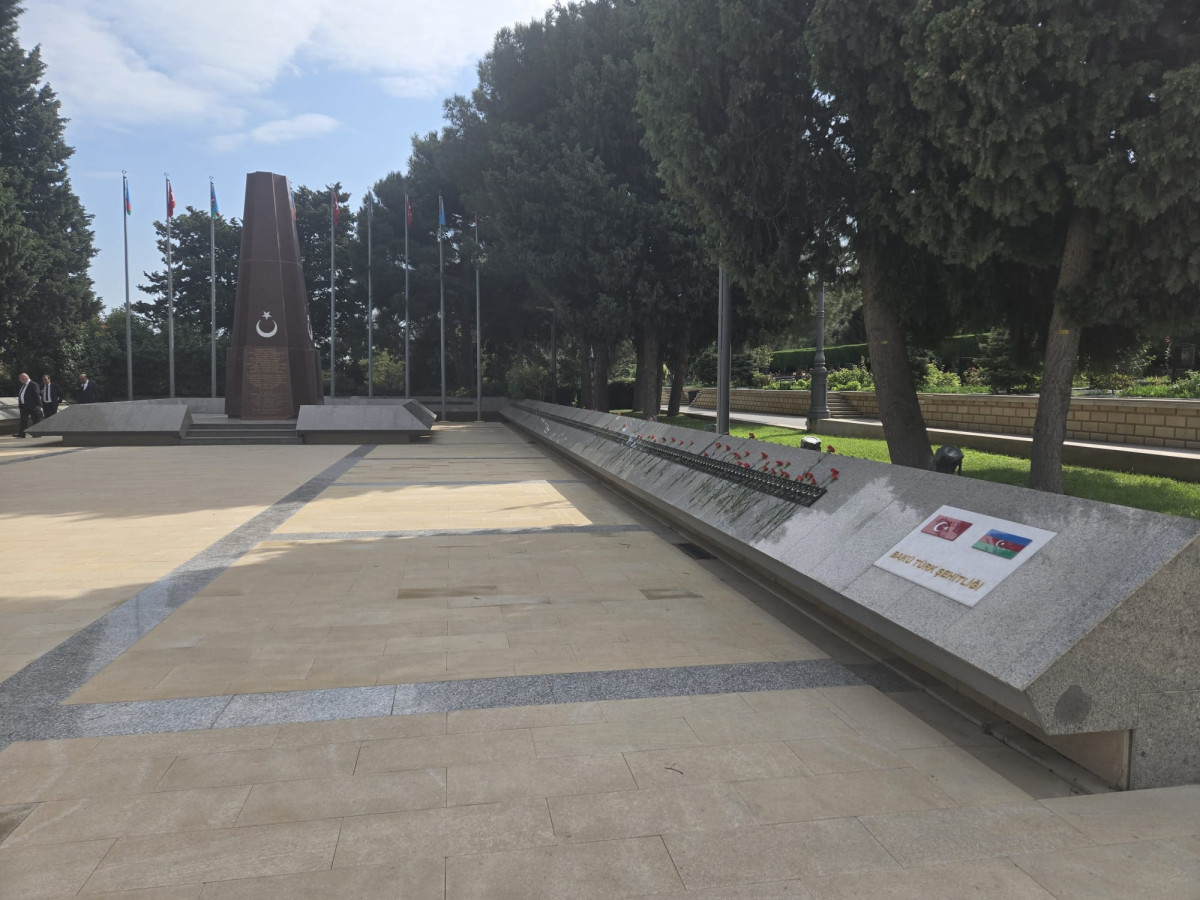 ÇOMÜ Heyeti Bakü’de: "Çanakkale’den Bakü’ye Uzanan Kardeşlik Bağını Geleceğe Taşıyoruz" fotoğraf 2