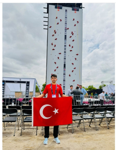 ÇOMÜ’lü Milli Sporcu Süleyman Vural’dan Dünya Serisi’nde Tarihi Başarı ve Avrupa Oyunları Kotası